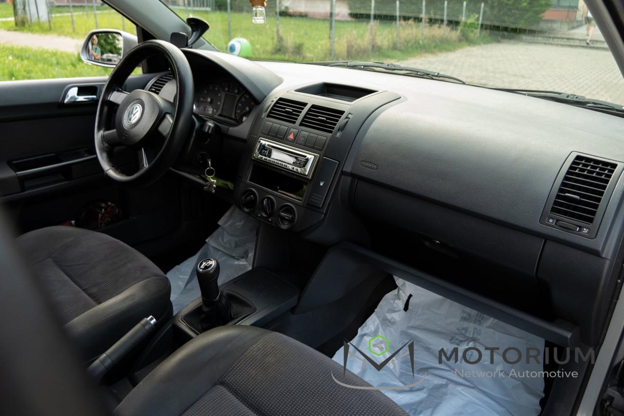Volkswagen Polo 1.4 16V 75CV - 2006