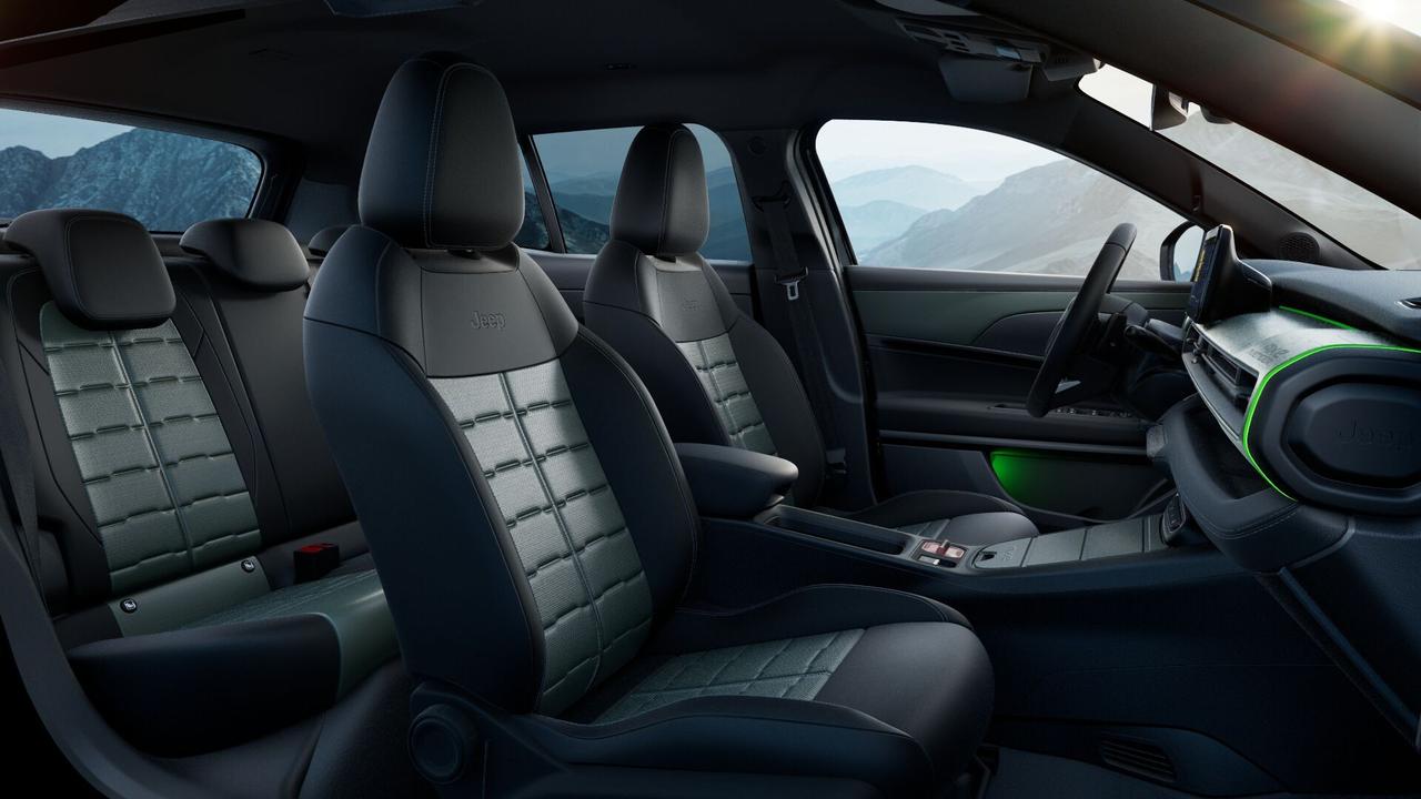 JEEP Avenger Avenger 1.2 Turbo 145 CV e-Hybrid ...