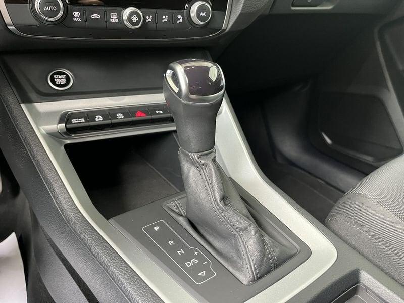 Audi Q3 35 TDI S tronic S line edition TUA da 439,00 al mese