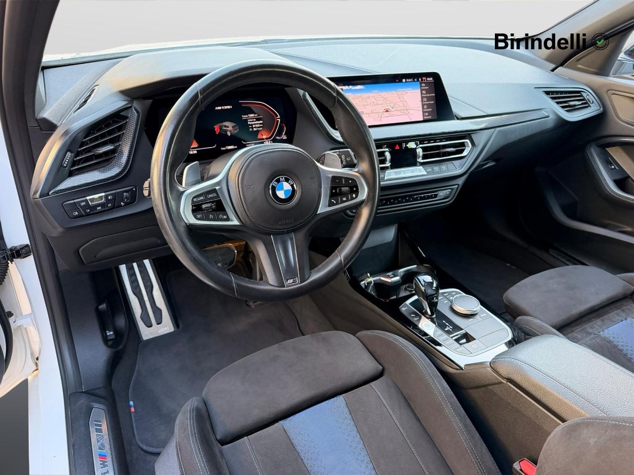 BMW Serie 1 (F40) - M 135i xDrive
