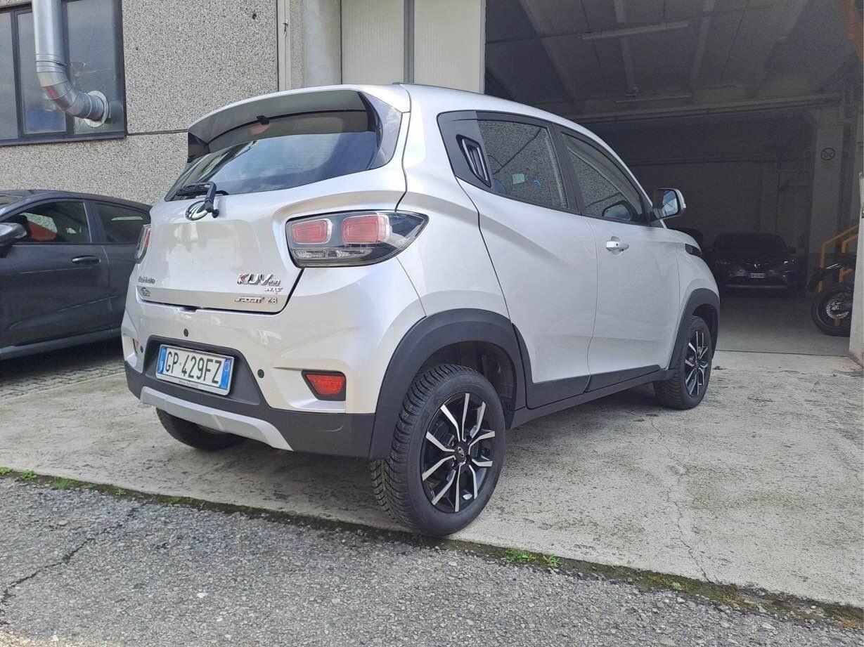 Mahindra KUV100 1.2 K8 87CV