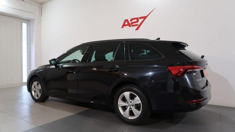 Skoda Octavia 2.0 TDI EVO 85KW AMBITION #CARPLAY#SENSORI PARCHEGGIO#