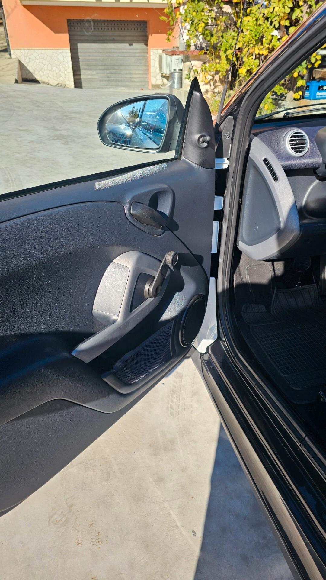 Smart ForTwo 1000 45 kW MHD coupé pure