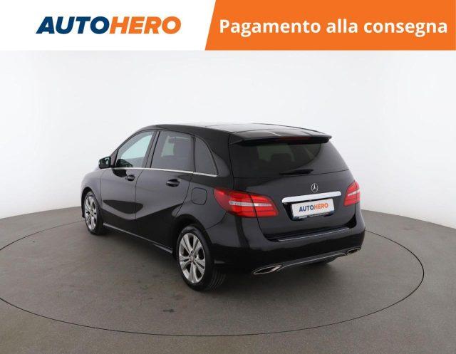 MERCEDES-BENZ B 200 d Automatic Sport