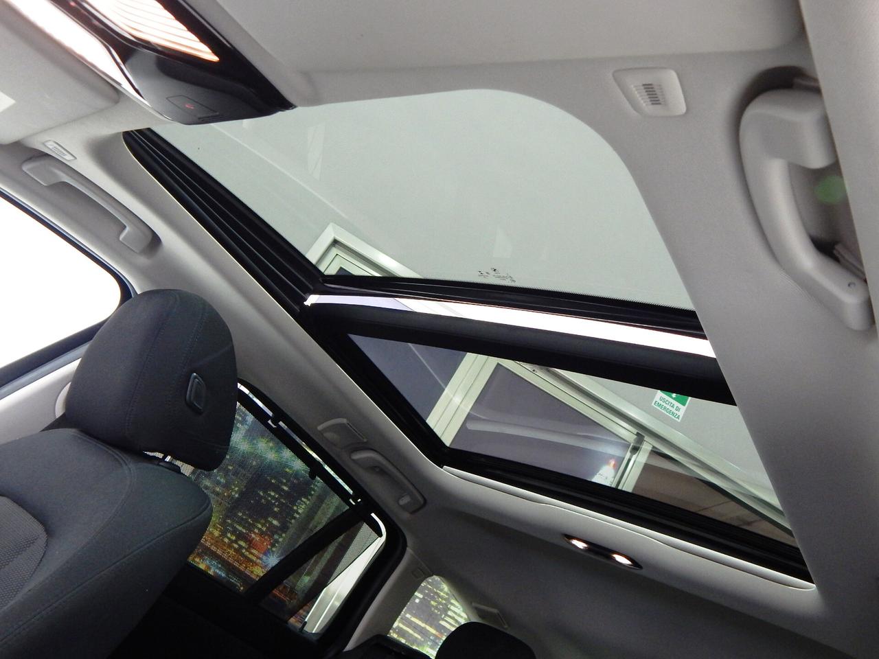 BMW 320 d Touring mhev 48V Advantage Aut TETTO-RADAR-LASER