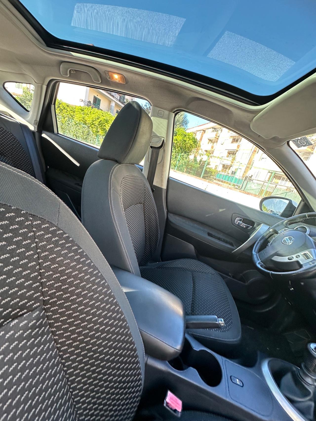 Nissan Qashqai 2.0 dCi DPF Tekna