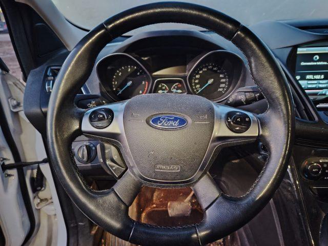 FORD Kuga 2.0 TDCI 150 CV 4WD S&S Titanium Business