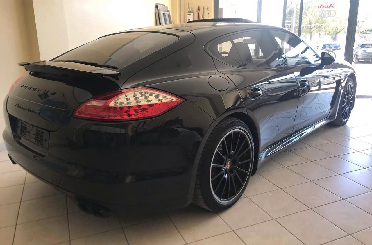 Porsche Panamera 4.8 Turbo S