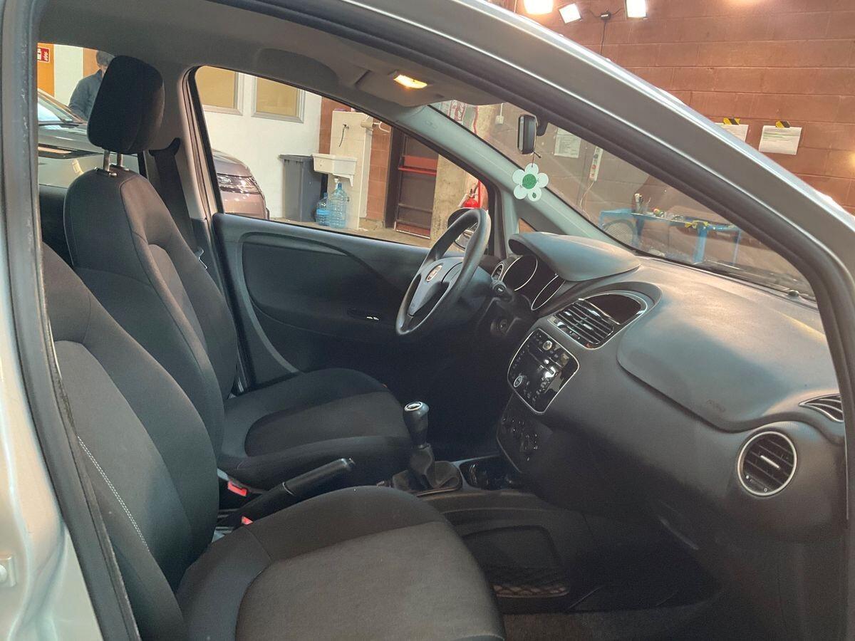 Fiat Punto 1.3 MJT II 75 CV 5 porte Street