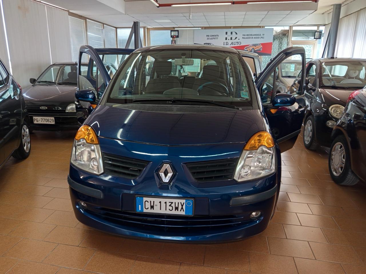Renault Modus 1.5 diesel, 163 Mila chilometri ok neopatentati