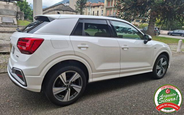 AUDI Q2 35 TDI quattro S tronic S line Edition
