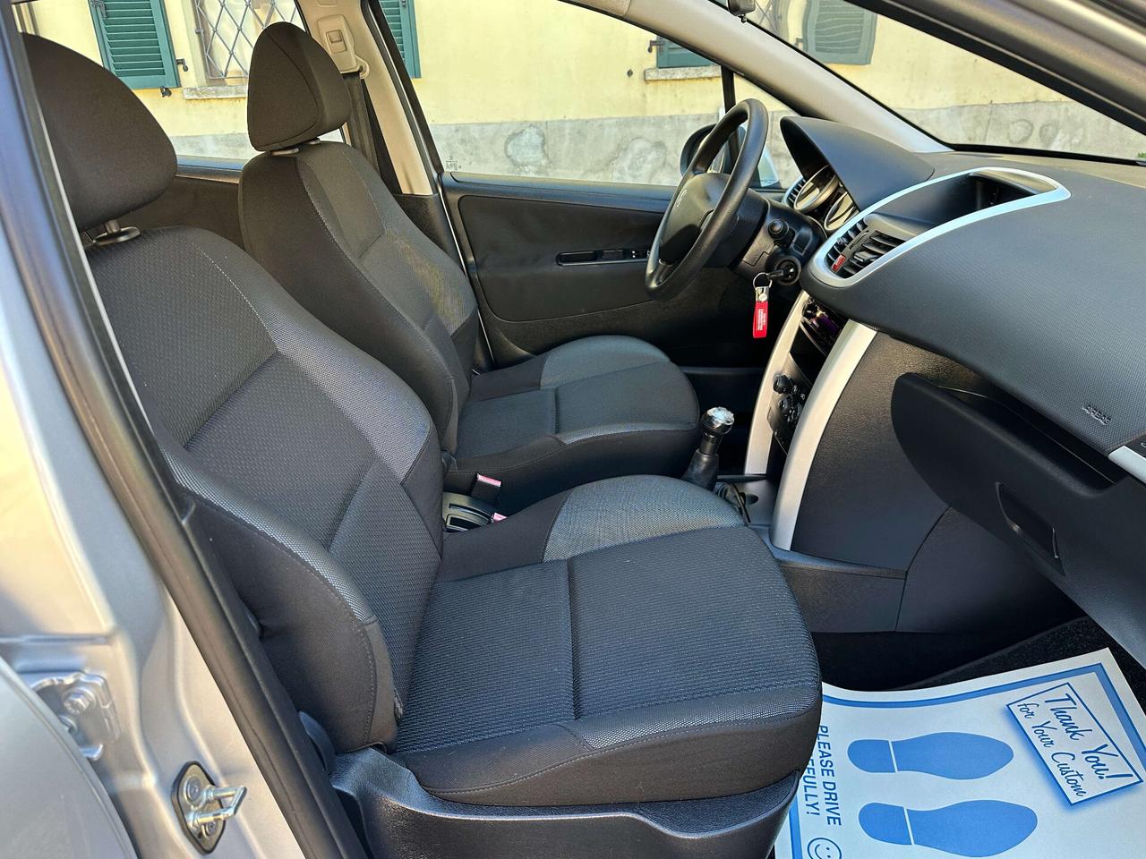 Peugeot 207 1.4 8V 75CV 5p.