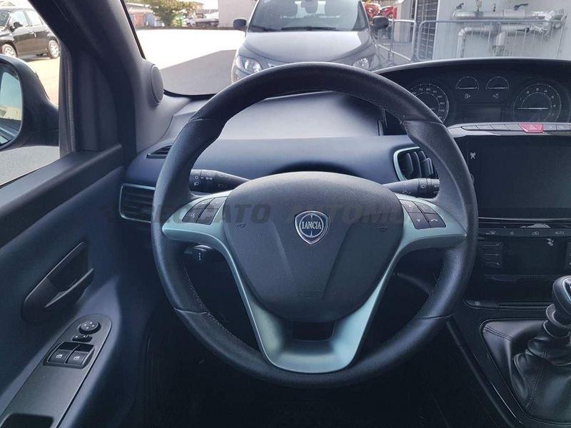 Lancia Ypsilon Ypsilon 1.0 firefly hybrid Platino s&s 70cv