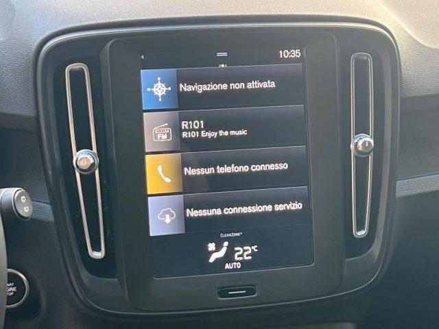 VOLVO XC40 T2 Geartronic Momentum Core