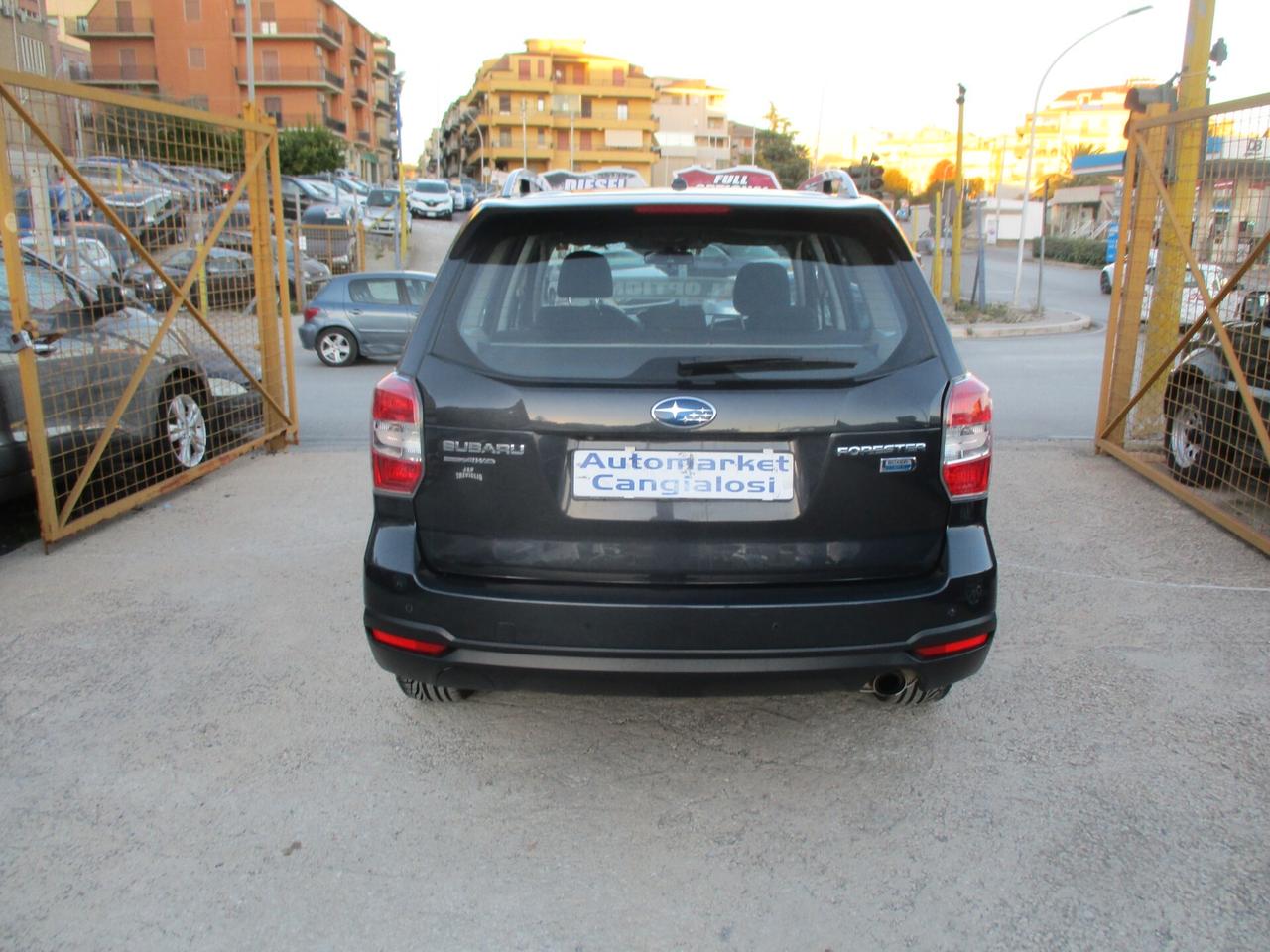Subaru Forester 2.0D- MOLTO BELLA FULL OPT!!!