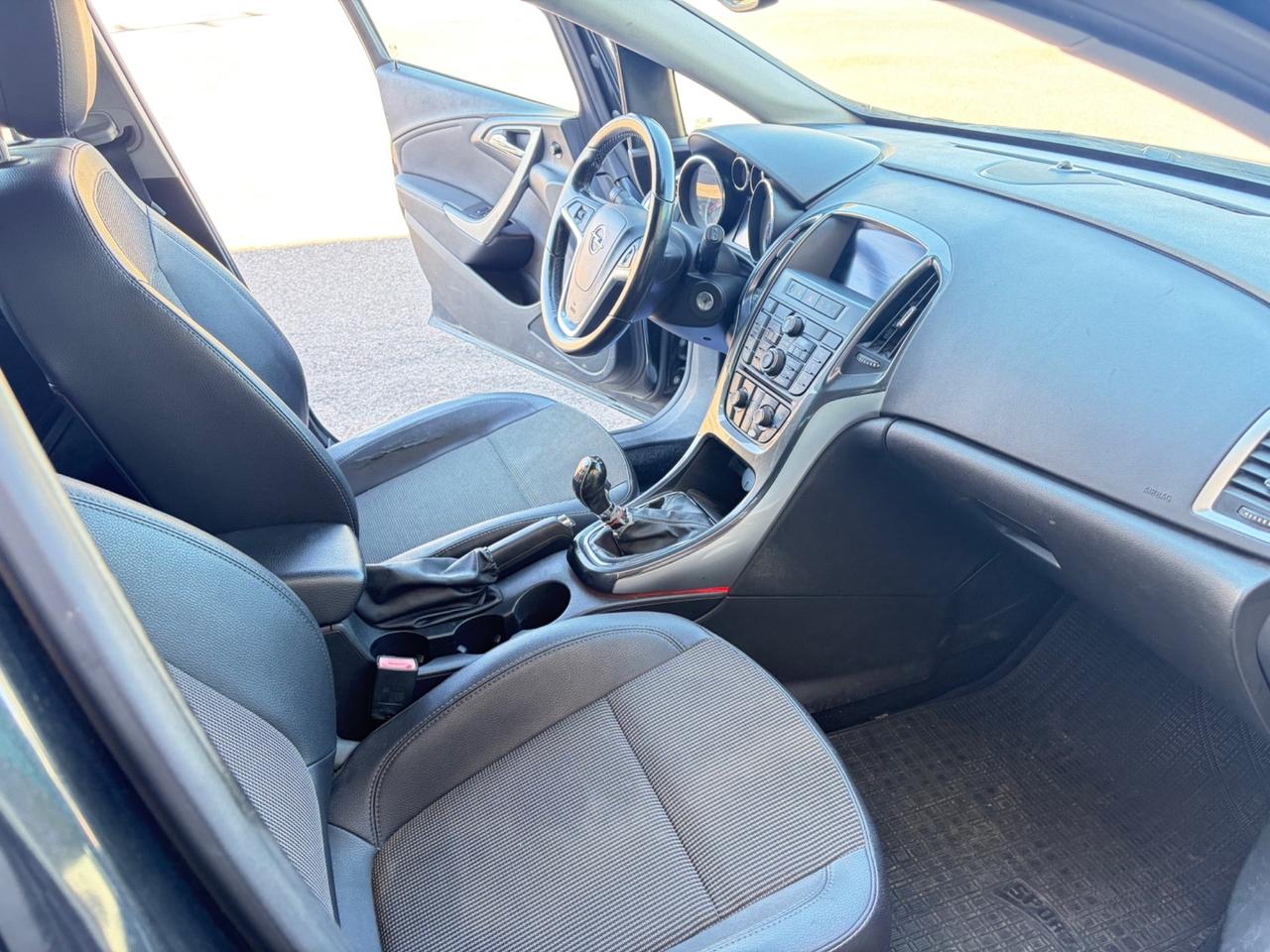Opel Astra 1.7 CDTI 110CV 5 porte Cosmo