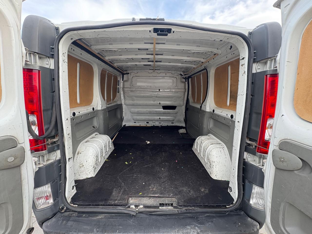 Renault Trafic 2.0 dci 130 cv PC-TN Furgone Generique