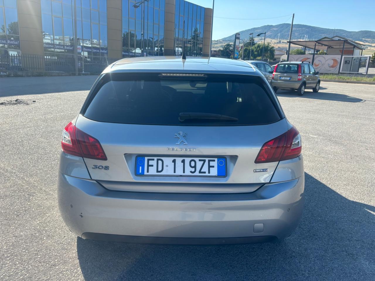 Peugeot 308 BlueHDi 120 S&S Allure