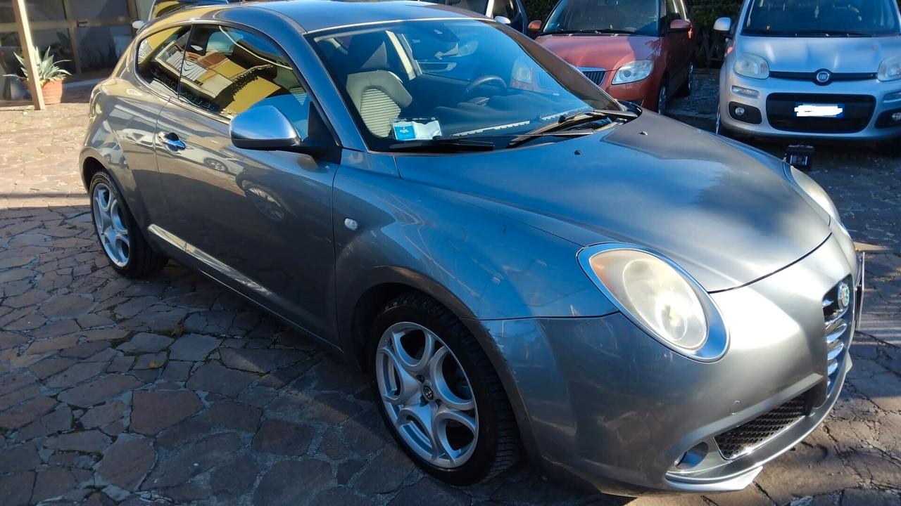 Alfa Romeo MiTo 1.4 T 120 CV GPL Distinctive Sport Pack