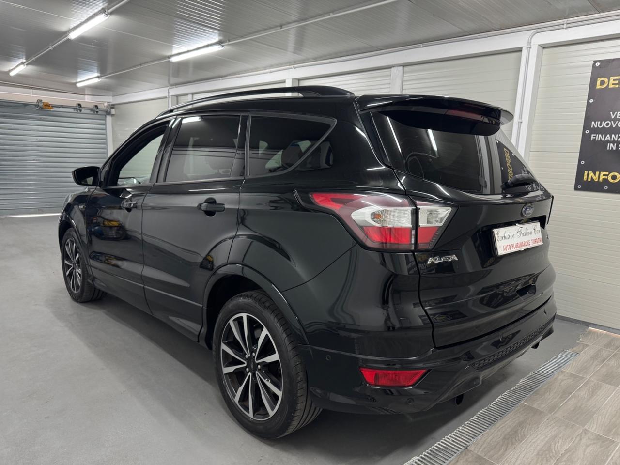 Ford Kuga 1.5 EcoBoost ST-Line