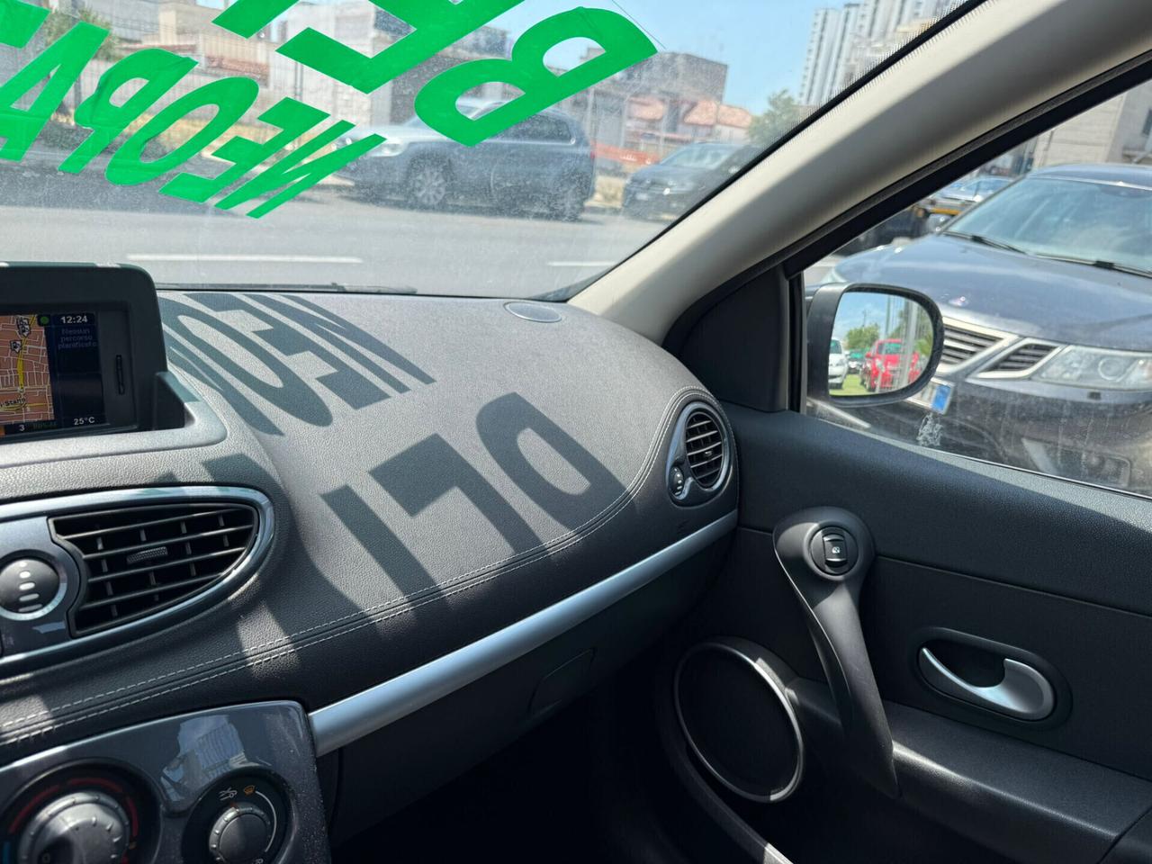 Renault Clio 1.2 16V 5 porte 20th Anniversario - Anno 12/2010 - Neopatentato