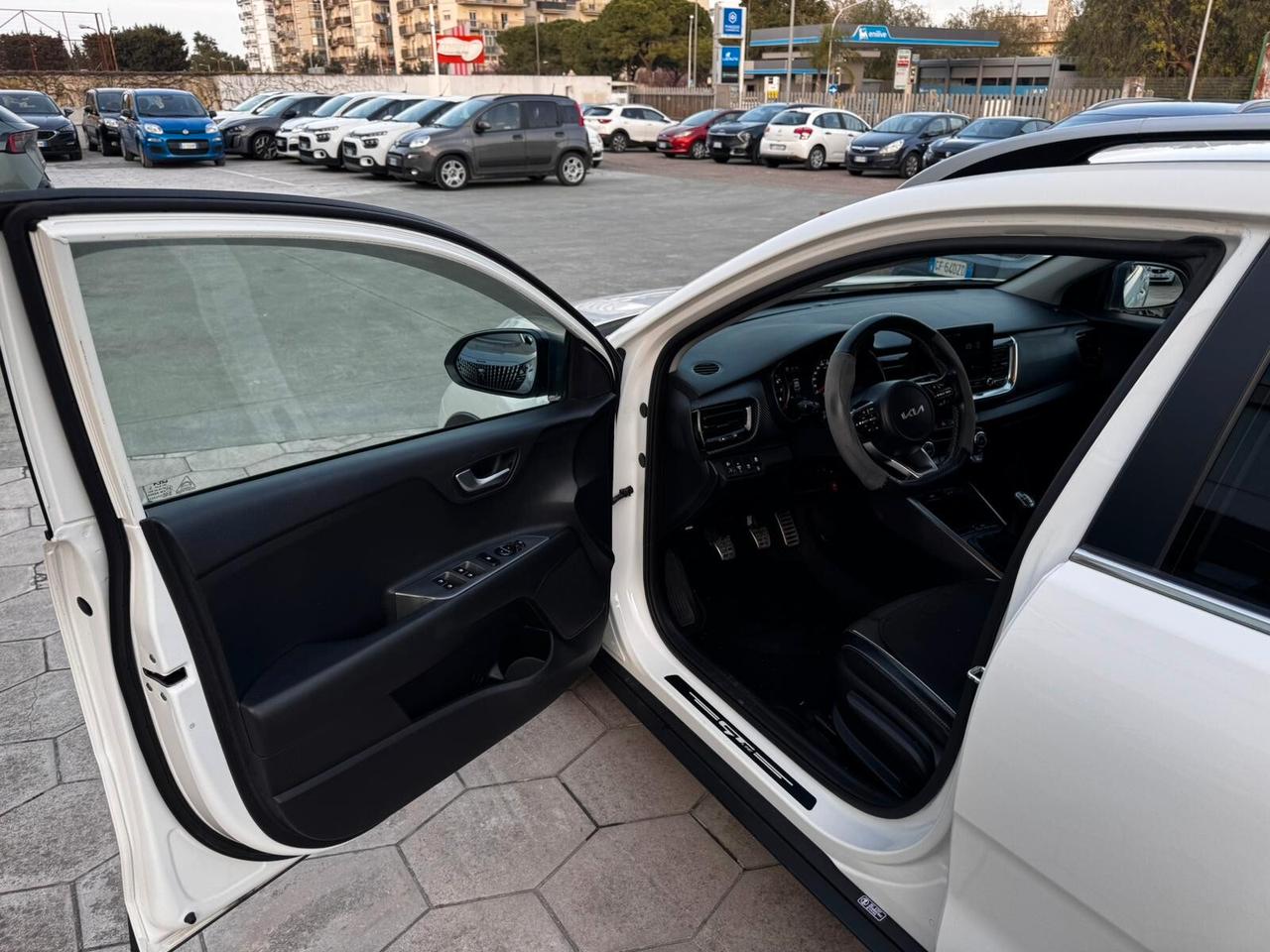 KIA STONIC 1.0 GTLINE 100CV MHEV 2022 FULL OPTIONAL