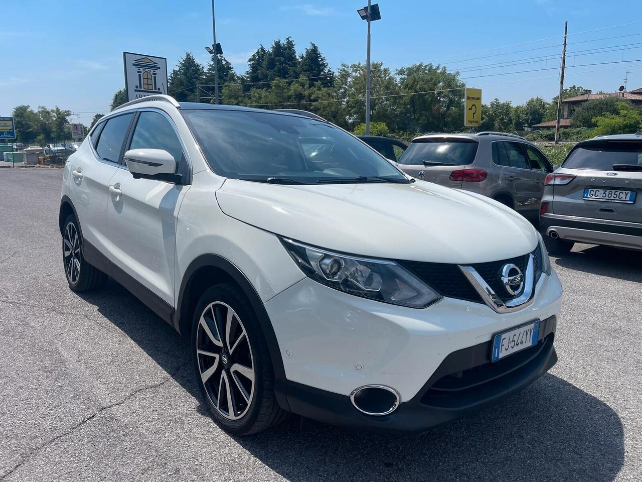 Nissan Qashqai 1.6 dCi X-Tronic 2WD Black Edition