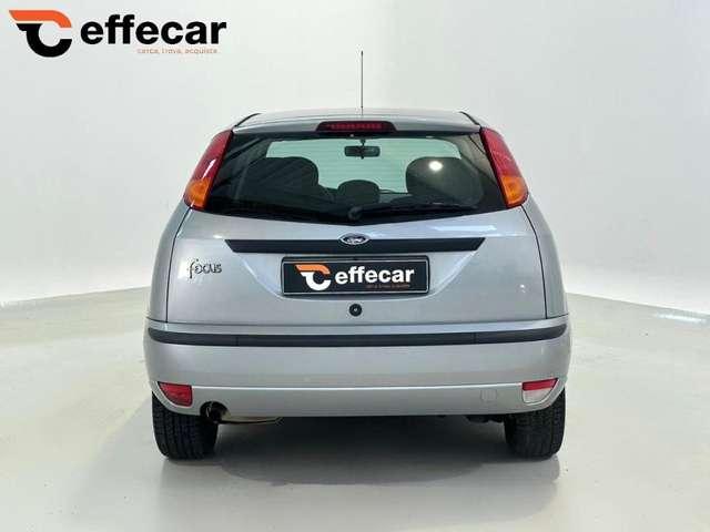 Ford Focus 1.6i 16V cat 5p. Ghia