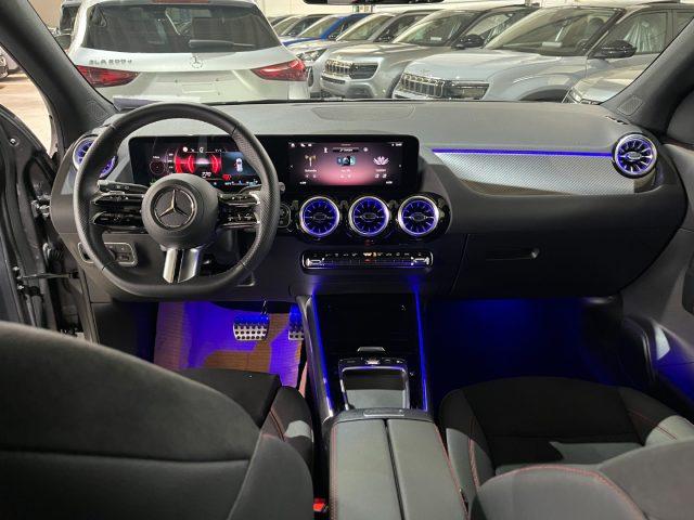 MERCEDES-BENZ GLA 200 d Autom. AMG Premium Plus NIGHT/LED MULTICOL/TELEC