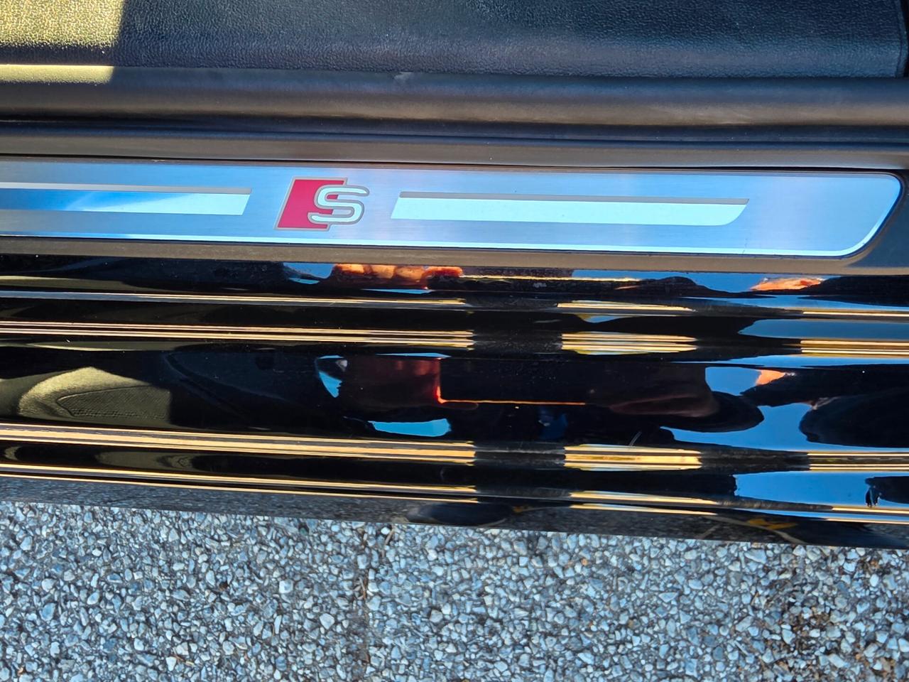 Audi A3 SPB 45 TFSI e S tronic line edition BLACK