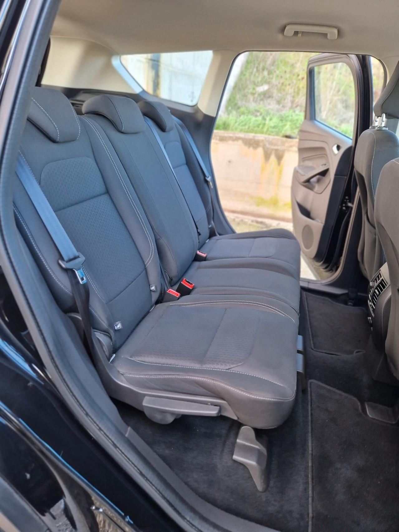 Ford Kuga 1.5 TDCI 120 CV S&S 2WD Business