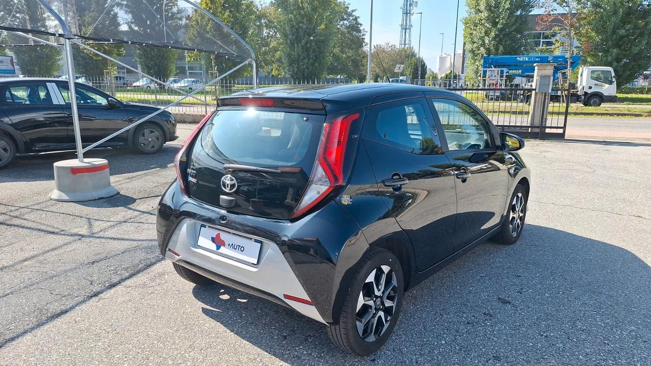 Toyota Aygo Connect 1.0 VVT-i 72 CV 5 porte x-wave MMT CAMBIO AUTOMATICO!!!