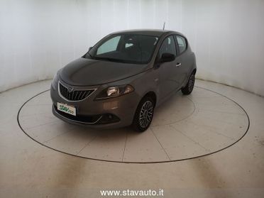 Lancia Ypsilon 1.0 HYB PLAT