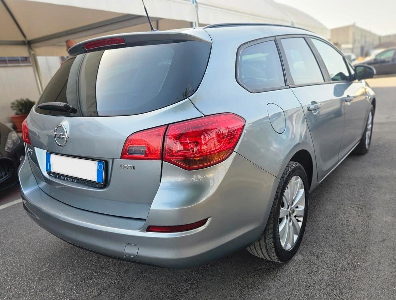 Opel Astra 1.7 CDTI 110CV Sports Tourer Cosmo