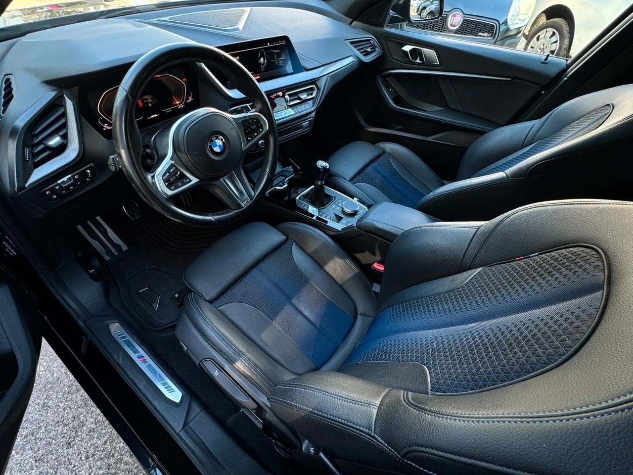 Bmw 118 118i 5p. Msport