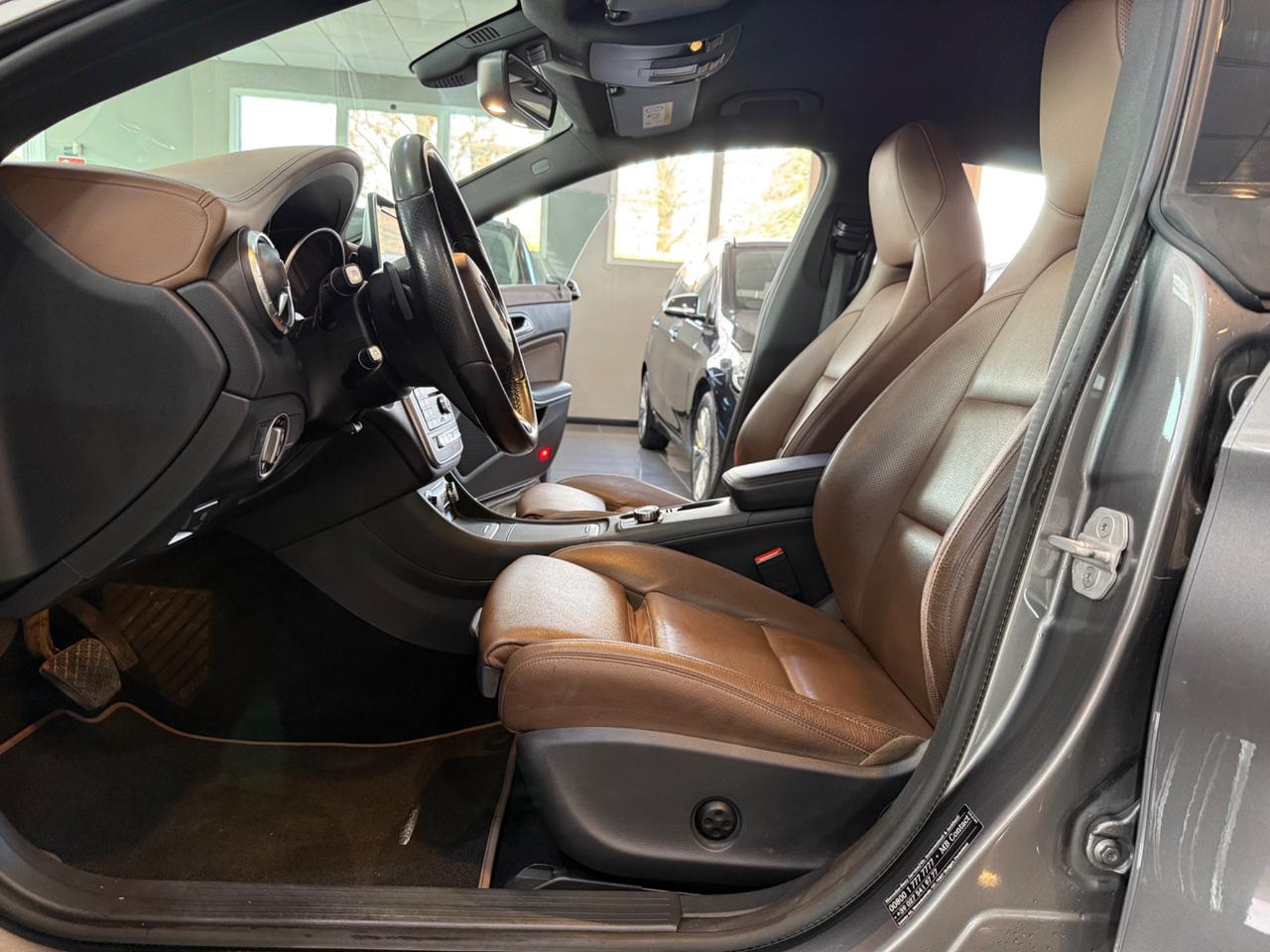 Mercedes-benz CLA 200 Shooting Brake FULL !!