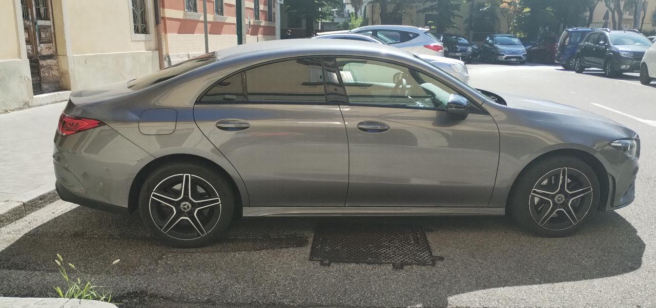 Mercedes-benz CLA 250 e hybrid EQ Premium