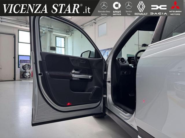 MERCEDES-BENZ GLB 180 d PREMIUM AMG