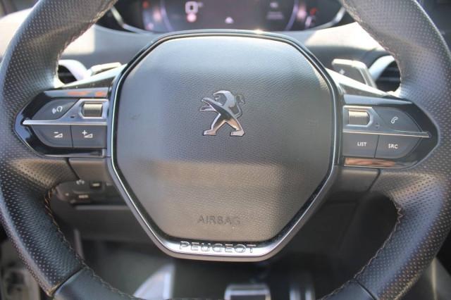 Peugeot 3008 II 1.5 bluehdi GT s&s 130cv AUTO con Navi e CarPlay