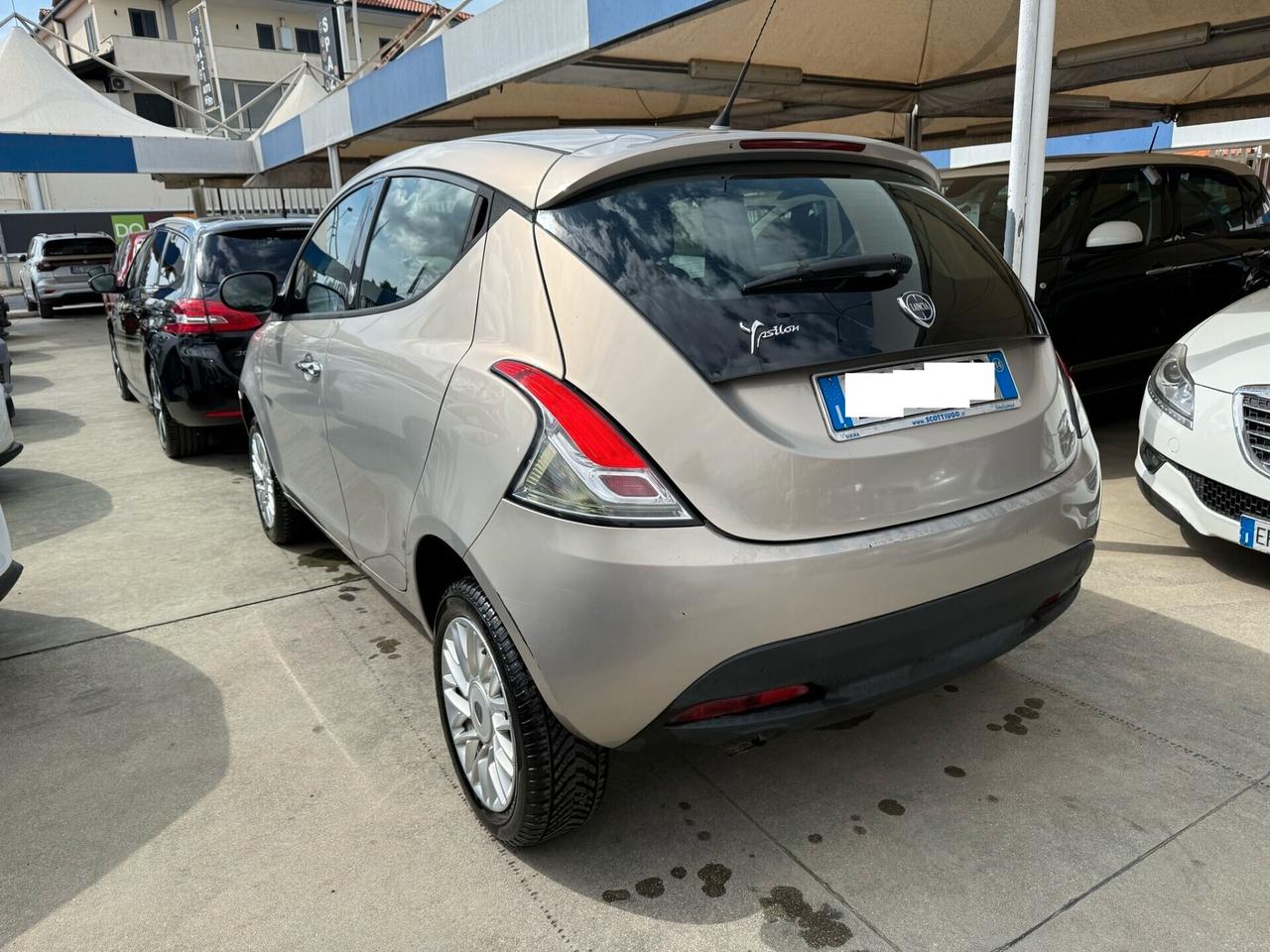 LANCIA NEW YPSILON 900 B/METANO