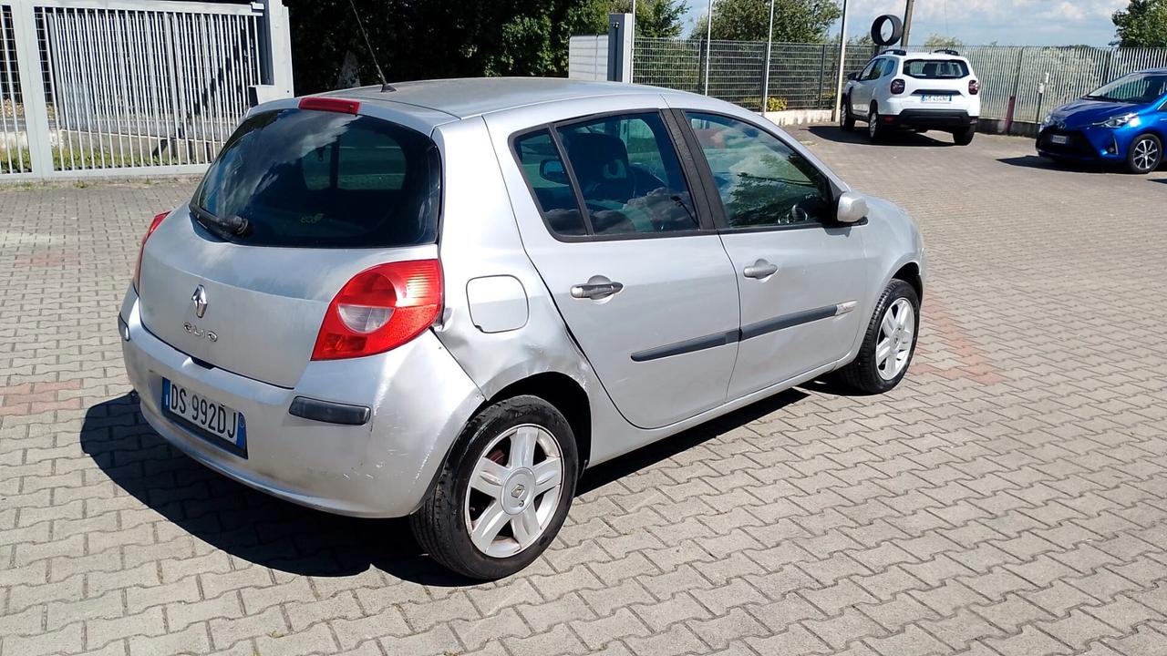 Renault Clio 1.2 16V TCE 100CV 5 porte GPL Rip Curl