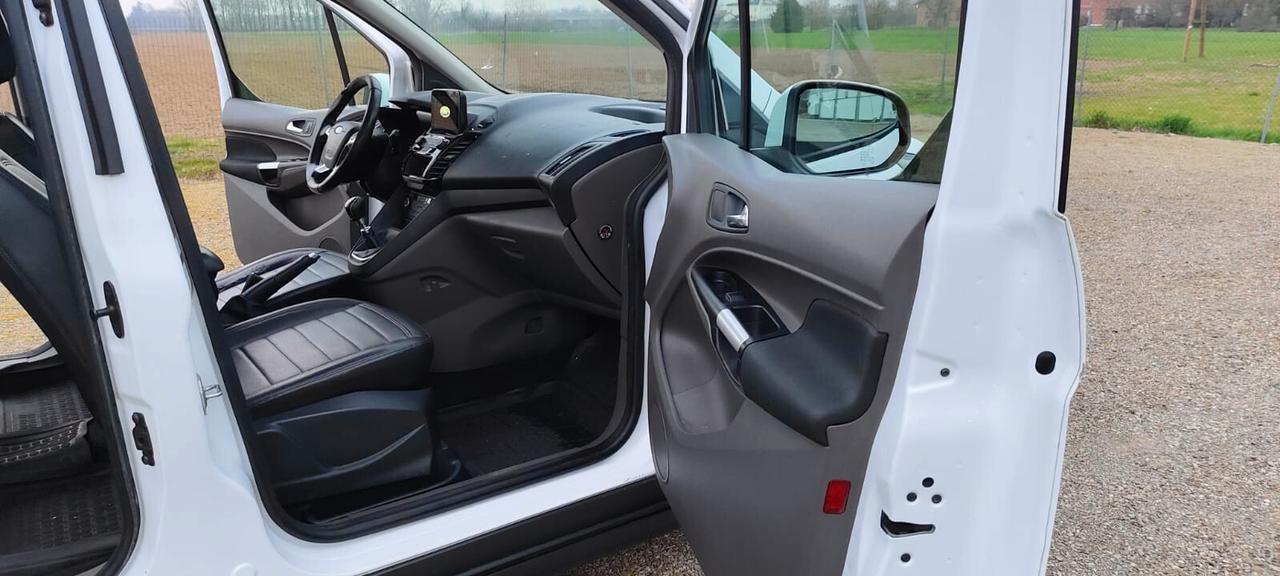 Ford Tourneo Connect Gran 1.5 TDCi 120 CV Plus