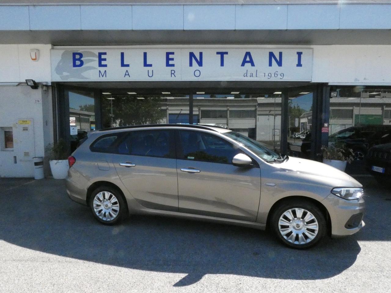 FIAT Tipo (2015-->) Tipo 1.6 Mjt S&S SW Easy Bu...