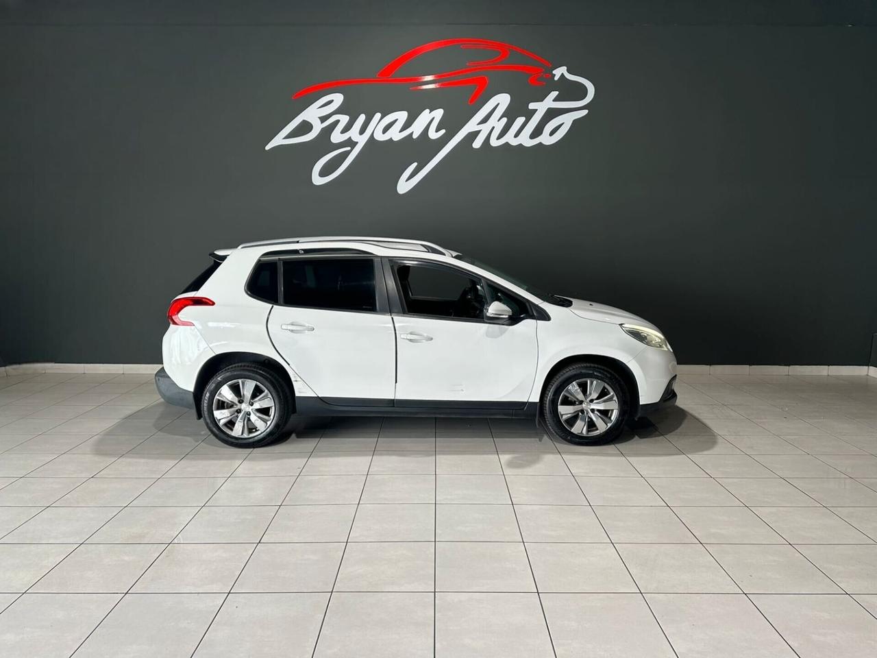 Peugeot 2008 1.6 HDi 92 CV Urban Cross