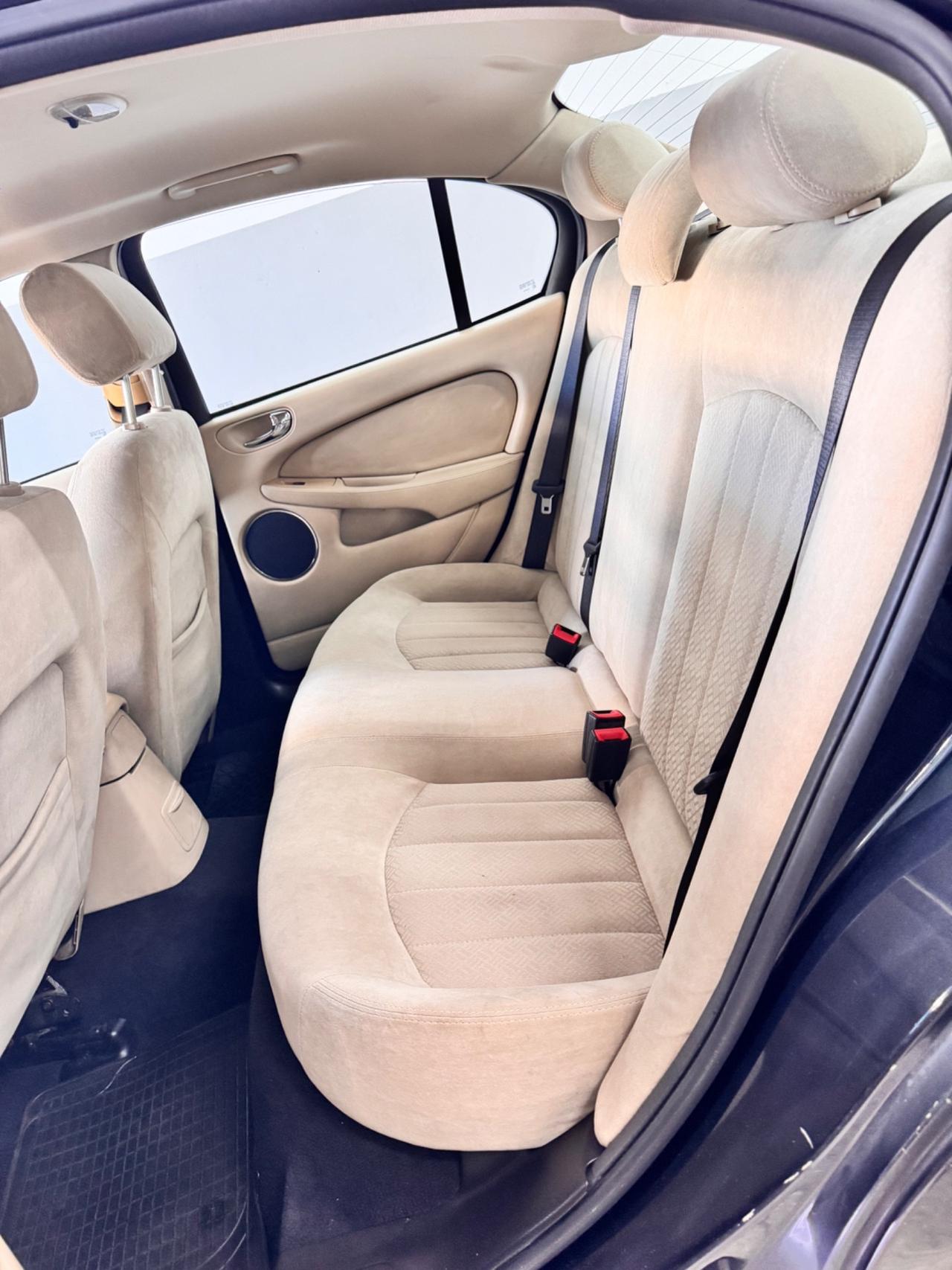 Jaguar X-Type 2.2D 155 Cv cat Executive - 2007