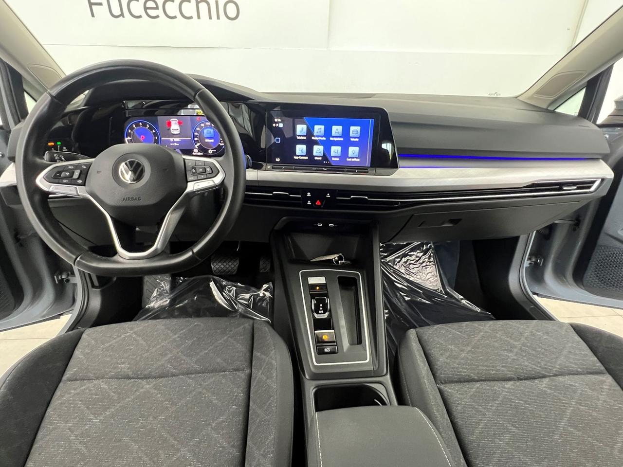 VOLKSWAGEN Golf VIII 2020 Golf 1.0 etsi evo Life 110cv dsg