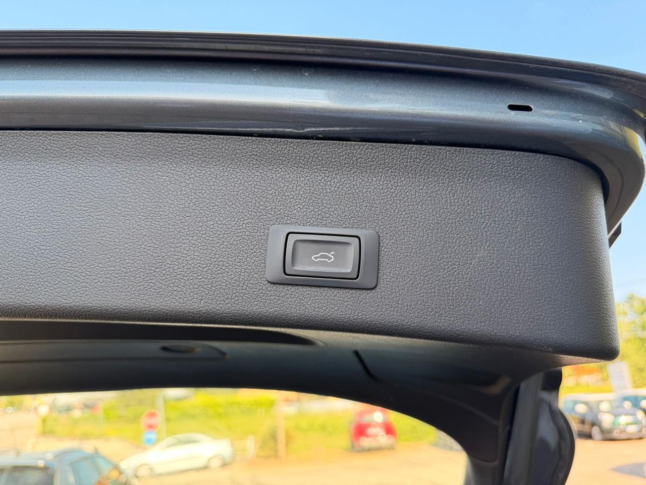 Audi A4 Avant 2.0 TFSI 225 CV quattro