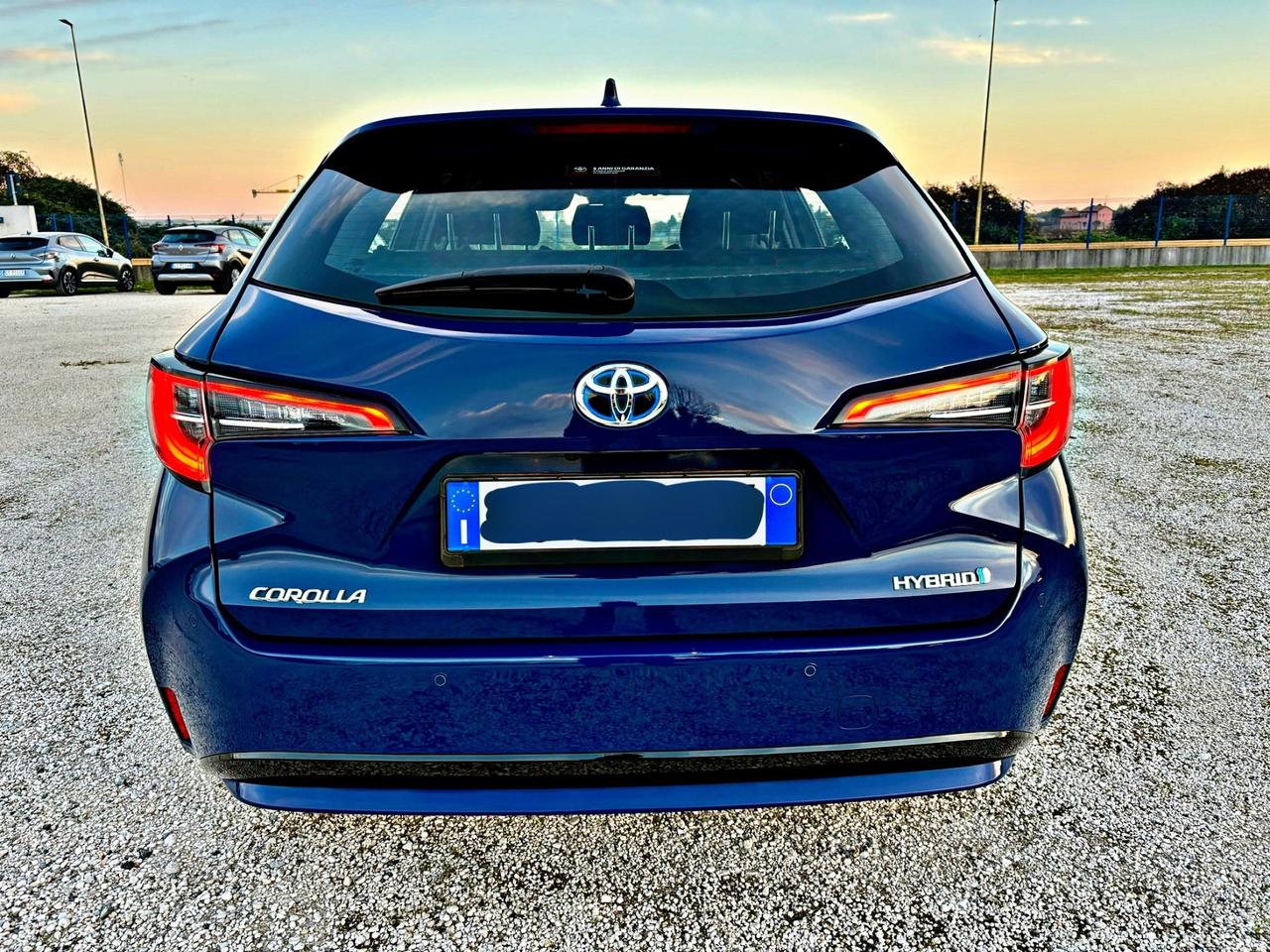 Toyota Corolla Touring Sports 1.8 Hybrid Style Full