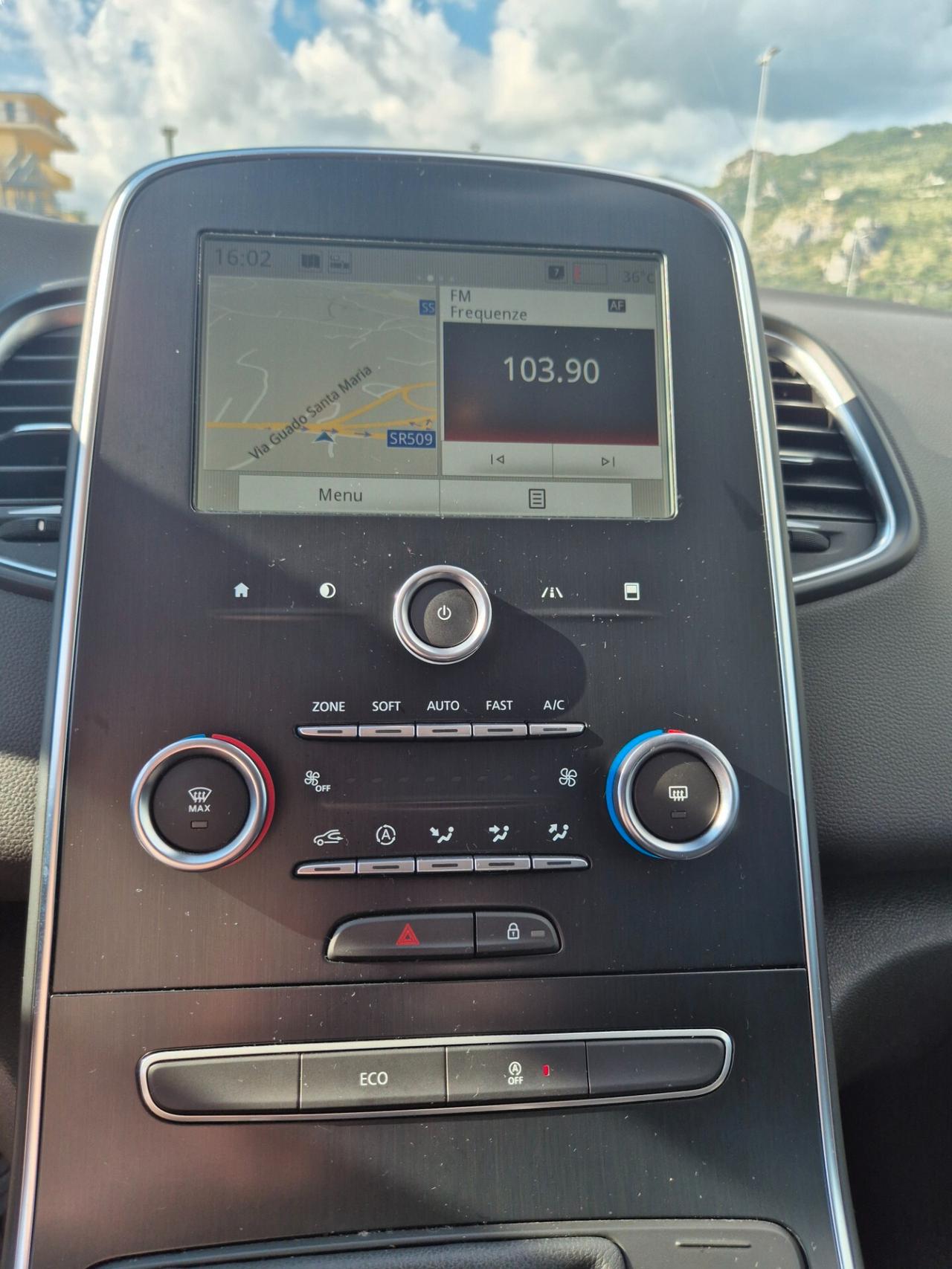 Renault Scenic Blue dCi 150 CV Sport Edition2