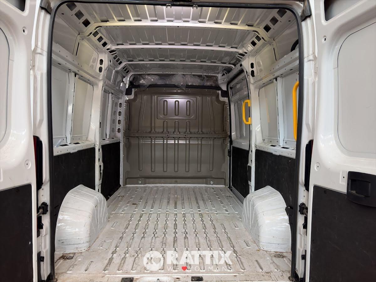 Peugeot Boxer 435 Heavy 35 L2H2 2.2 diesel 140CV L2H2 (IVA ESCLUSA)